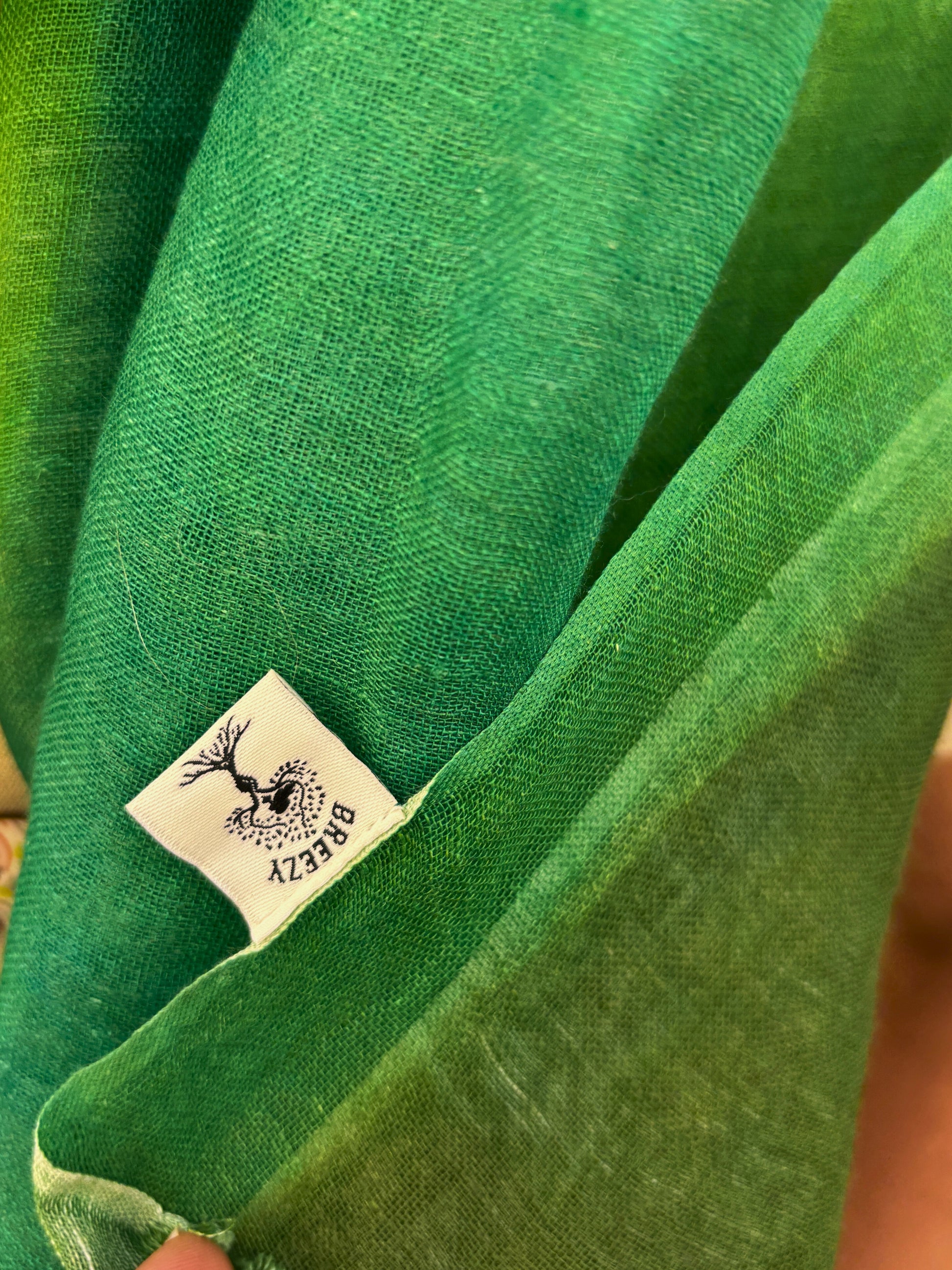 Breezy Linen-Cotton Artistic Green Scarf