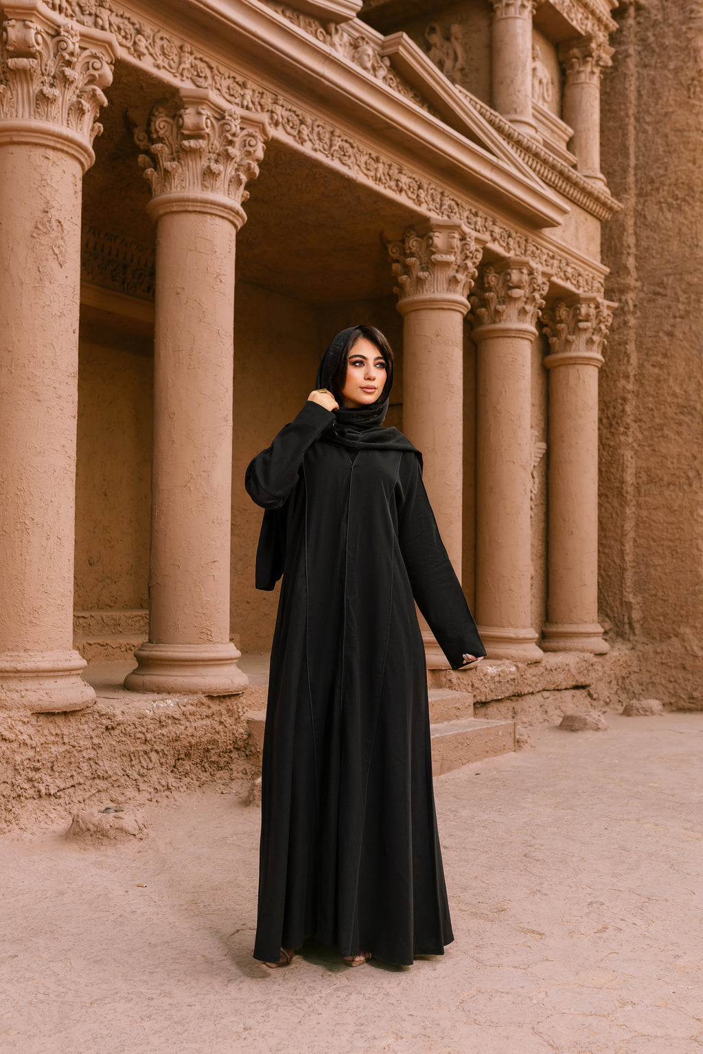Breezy Serenity Linen Abaya