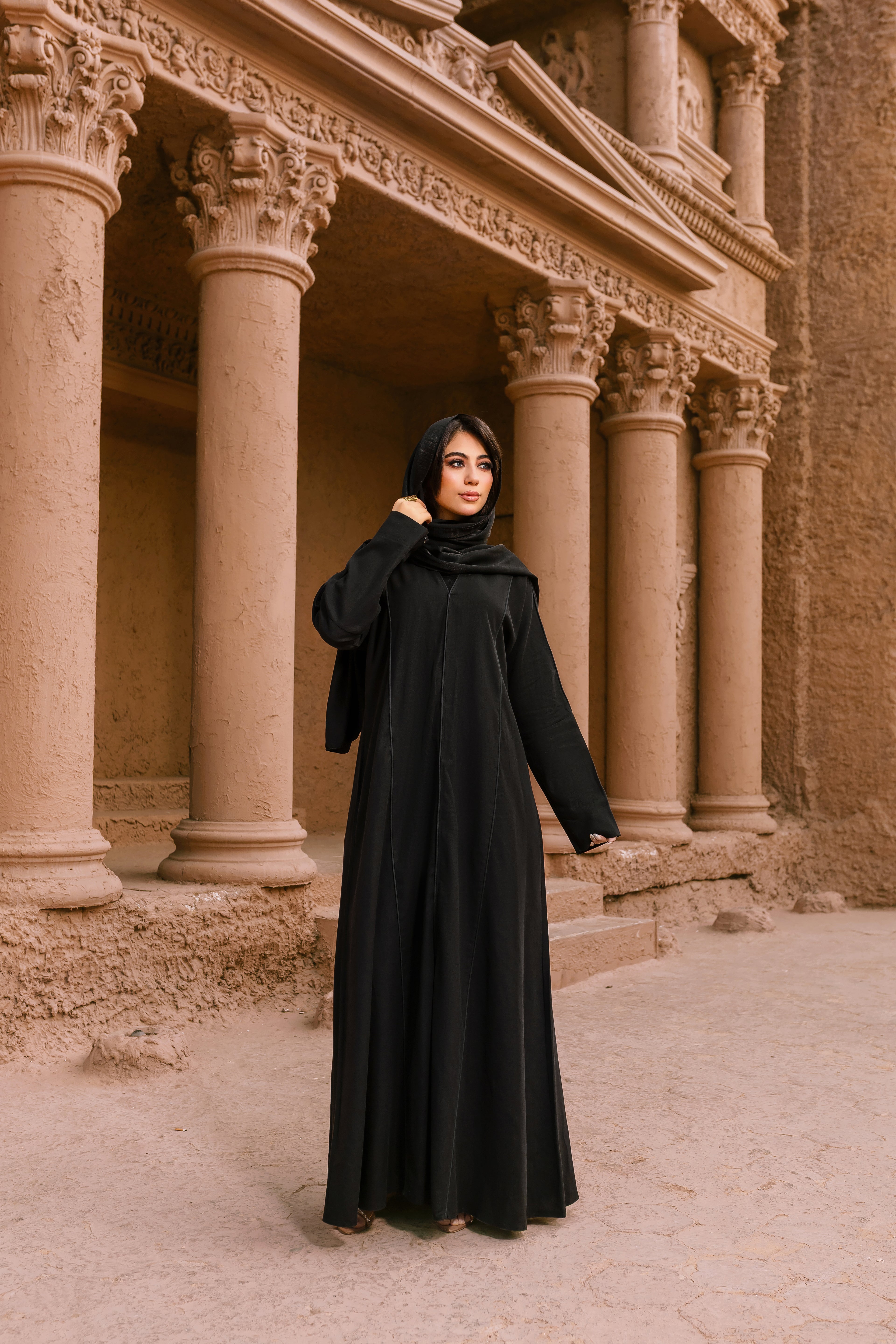 Breezy Serenity Linen Abaya