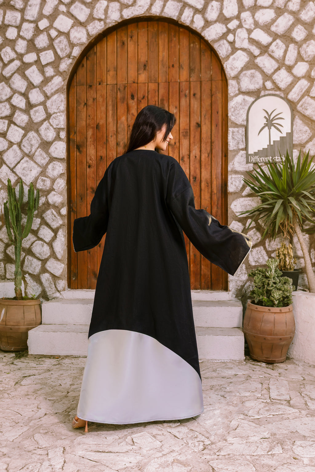 Breezy Linen Organza Hem Abaya